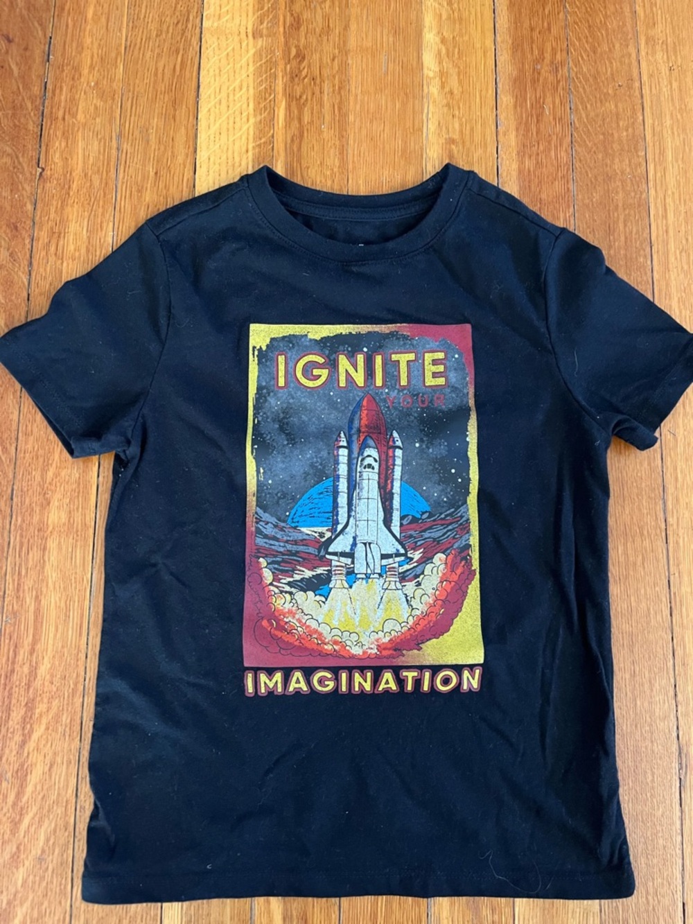 Bundle of Boys Space Graphic Tees - size 4-6 - Picture 9 of 16